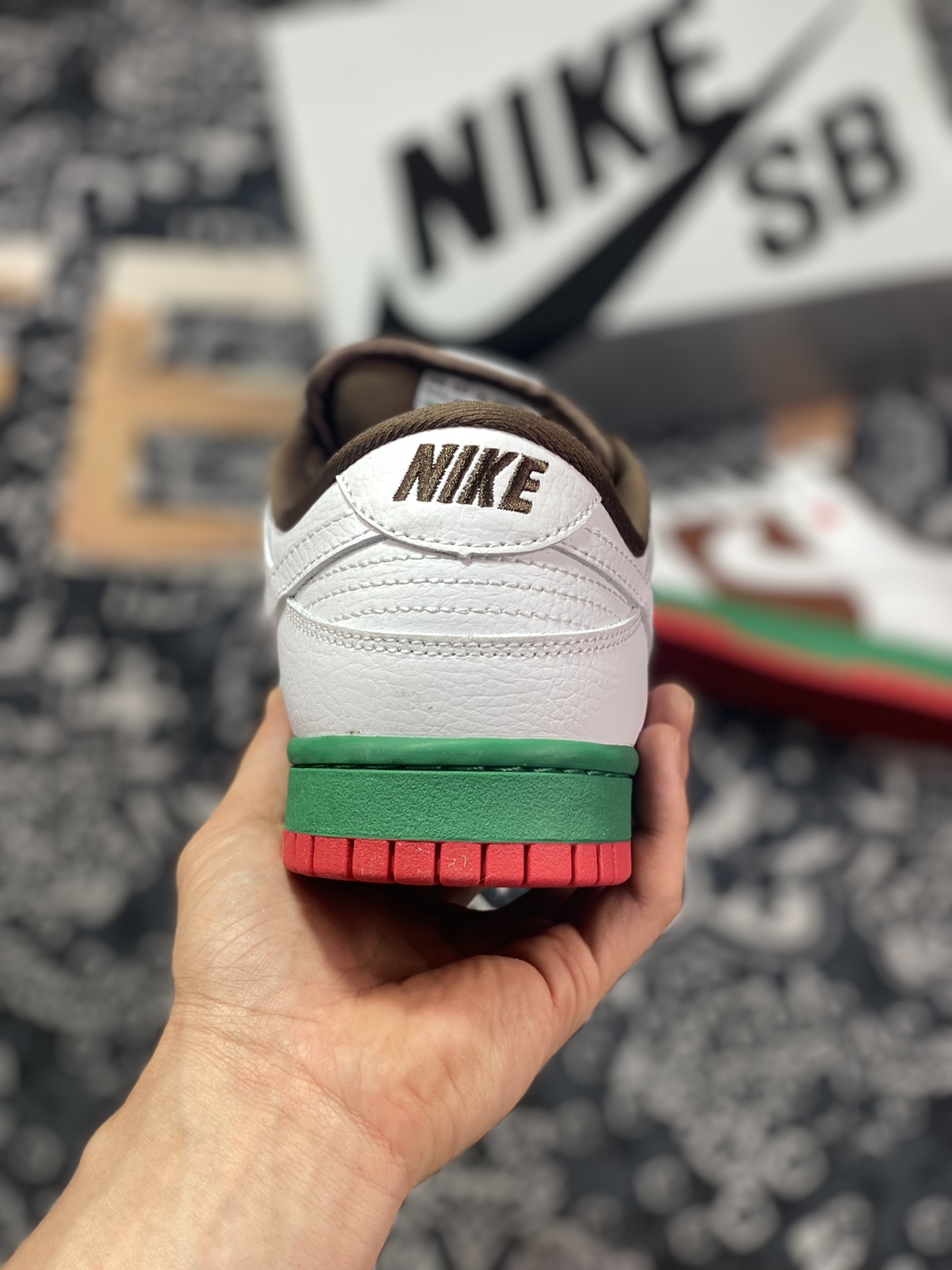 Nike SB Dunk Low Pro ”Cali 2004” Dunk series low-end shoes ”White-green brown Xili 2004 California Limited” 304292-211