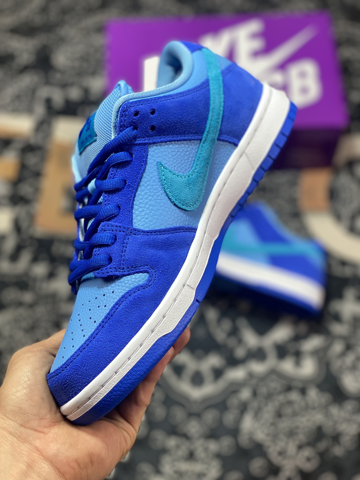 Nike SB Dunk Low ”Blue Raspberry” Dunk Series Low-top Sneakers ”Blue Raspberry” DM0807-400