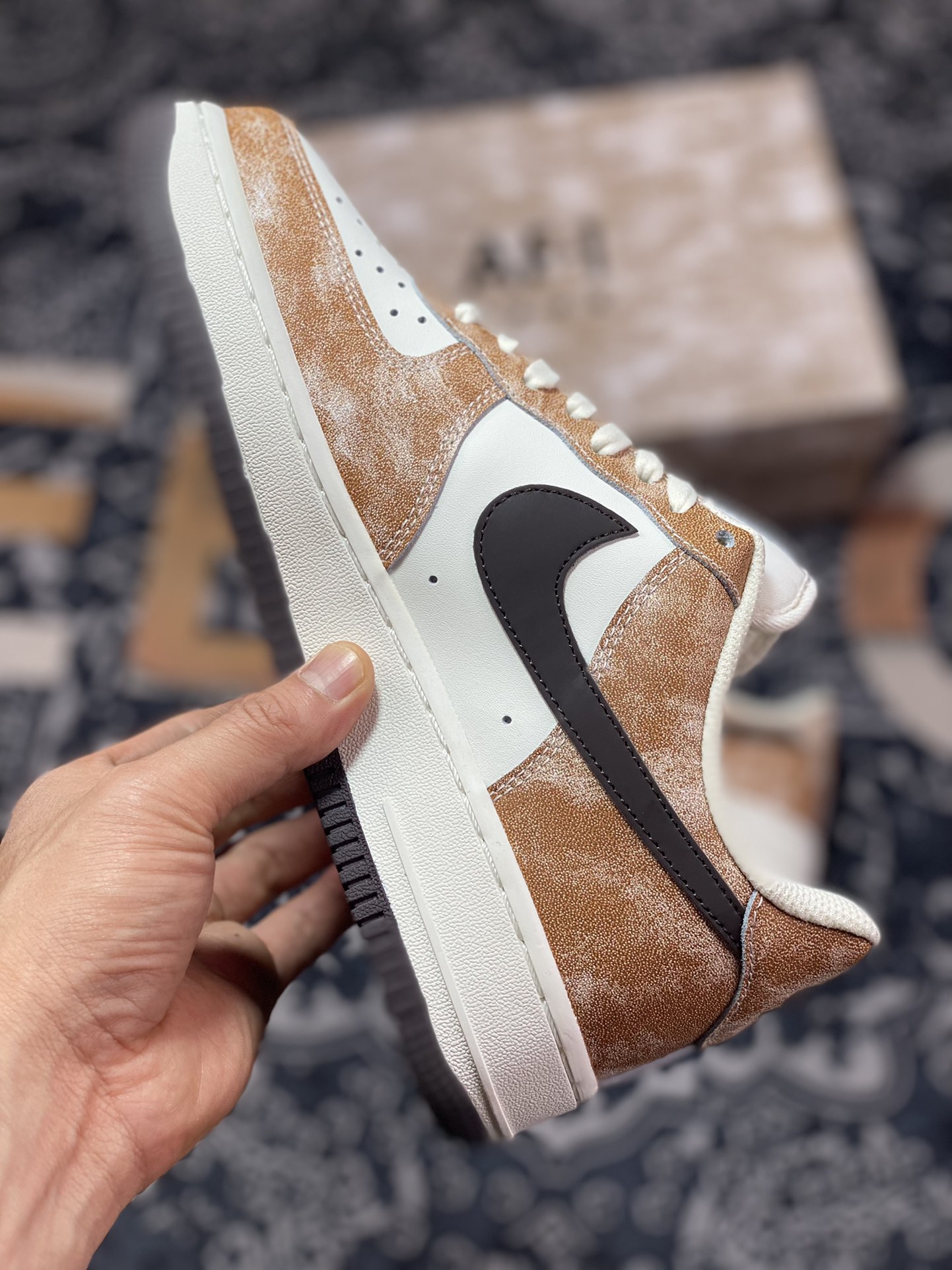 240 Nike By You Air Force 1'07 Low Retro SP空军一号低帮板鞋“皮革米白摩卡棕深褐”BX5815-536