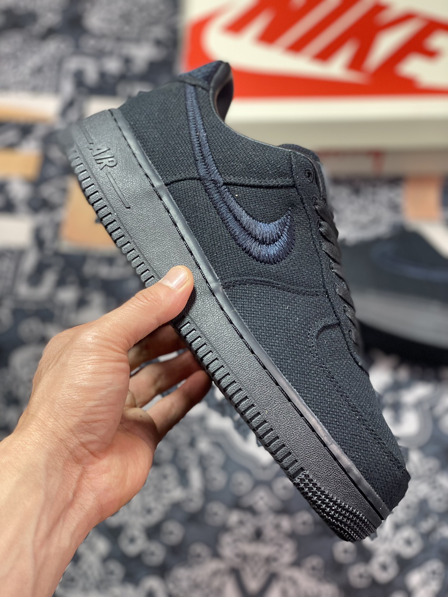 260 Stussy斯图西 x Nike Air Force 1 '07 Low”Black Cool”空军低帮板鞋“黑麻布电绣钩子”CZ9084-001