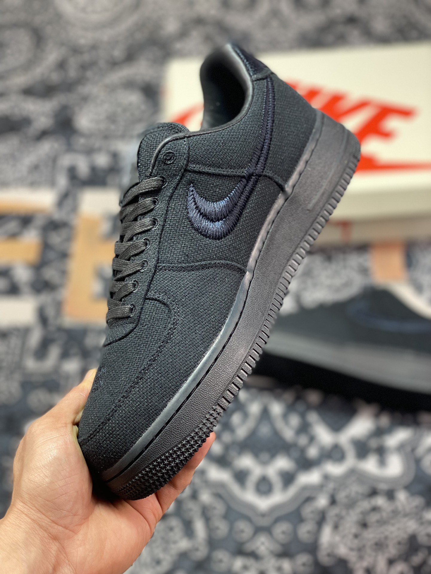 260 Stussy斯图西 x Nike Air Force 1 '07 Low”Black Cool”空军低帮板鞋“黑麻布电绣钩子”CZ9084-001