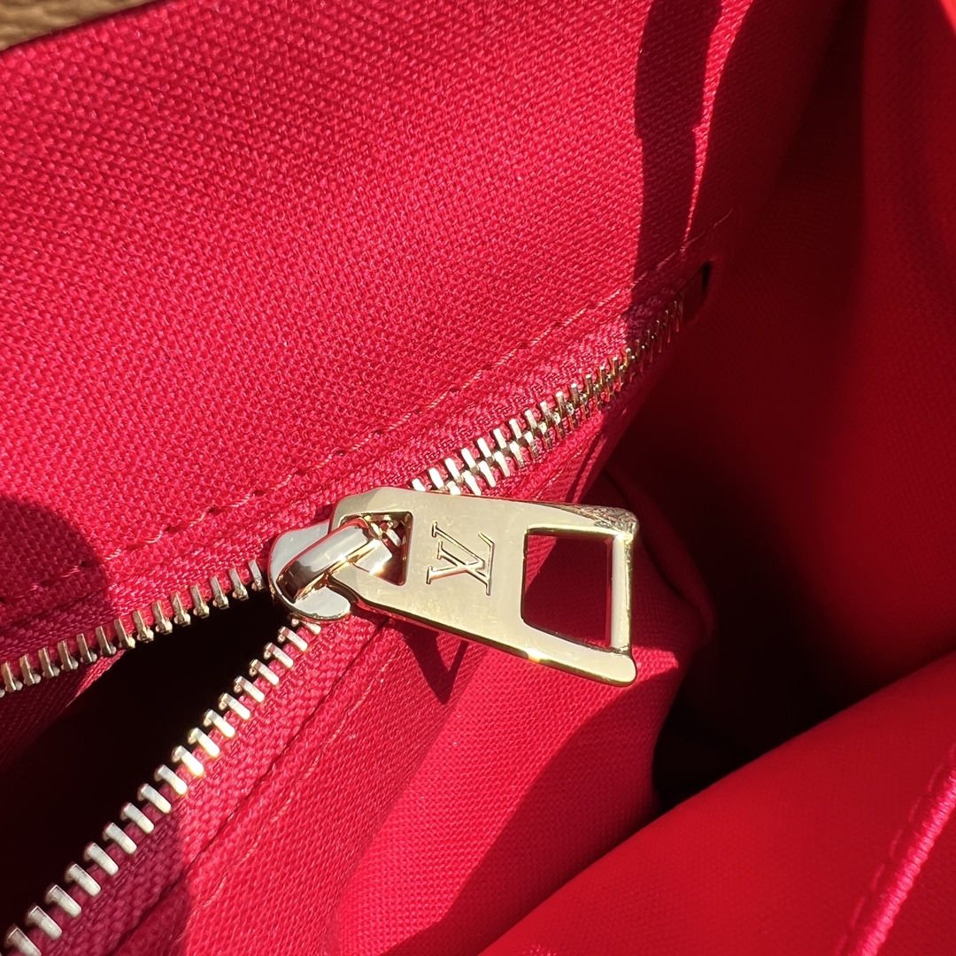 非市场普通货 进口皮料半钢五金 m46373尺寸:25×19×11.5cmLV海外渠道资源特供小号托特包