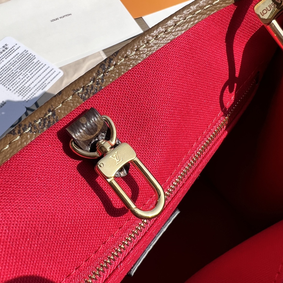 非市场普通货 进口皮料半钢五金 m46373尺寸:25×19×11.5cmLV海外渠道资源特供小号托特包