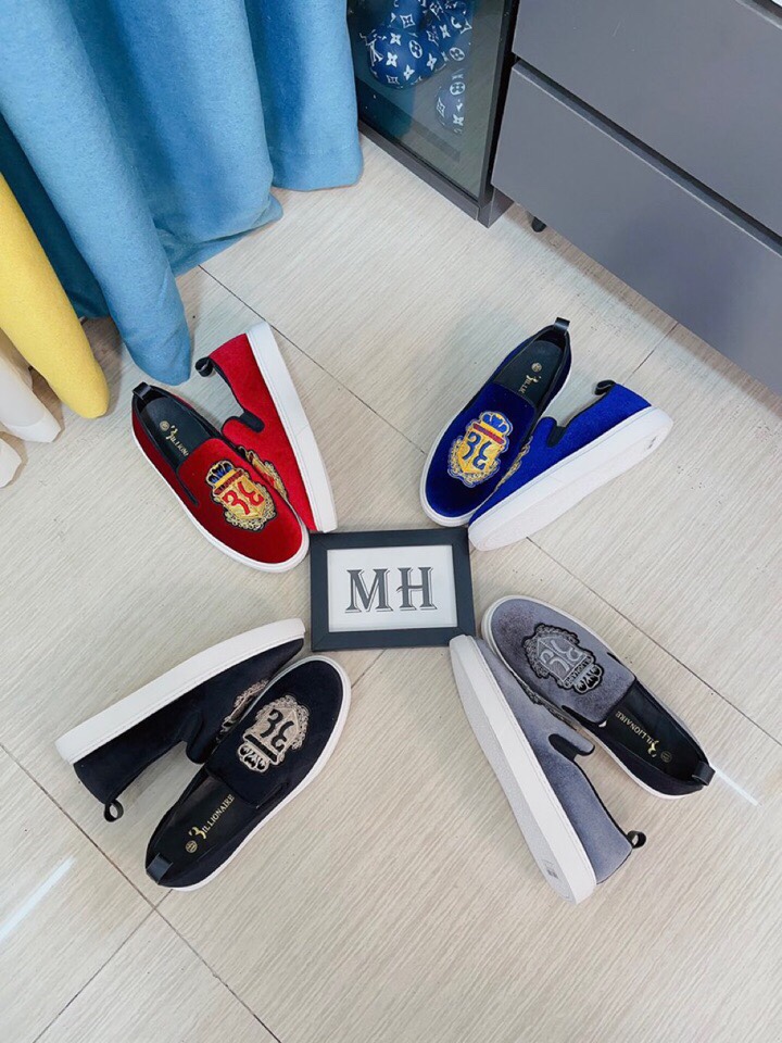 Elegantes Zapatos Slip-On 3illionaire de Terciopelo Bordado para Hombre