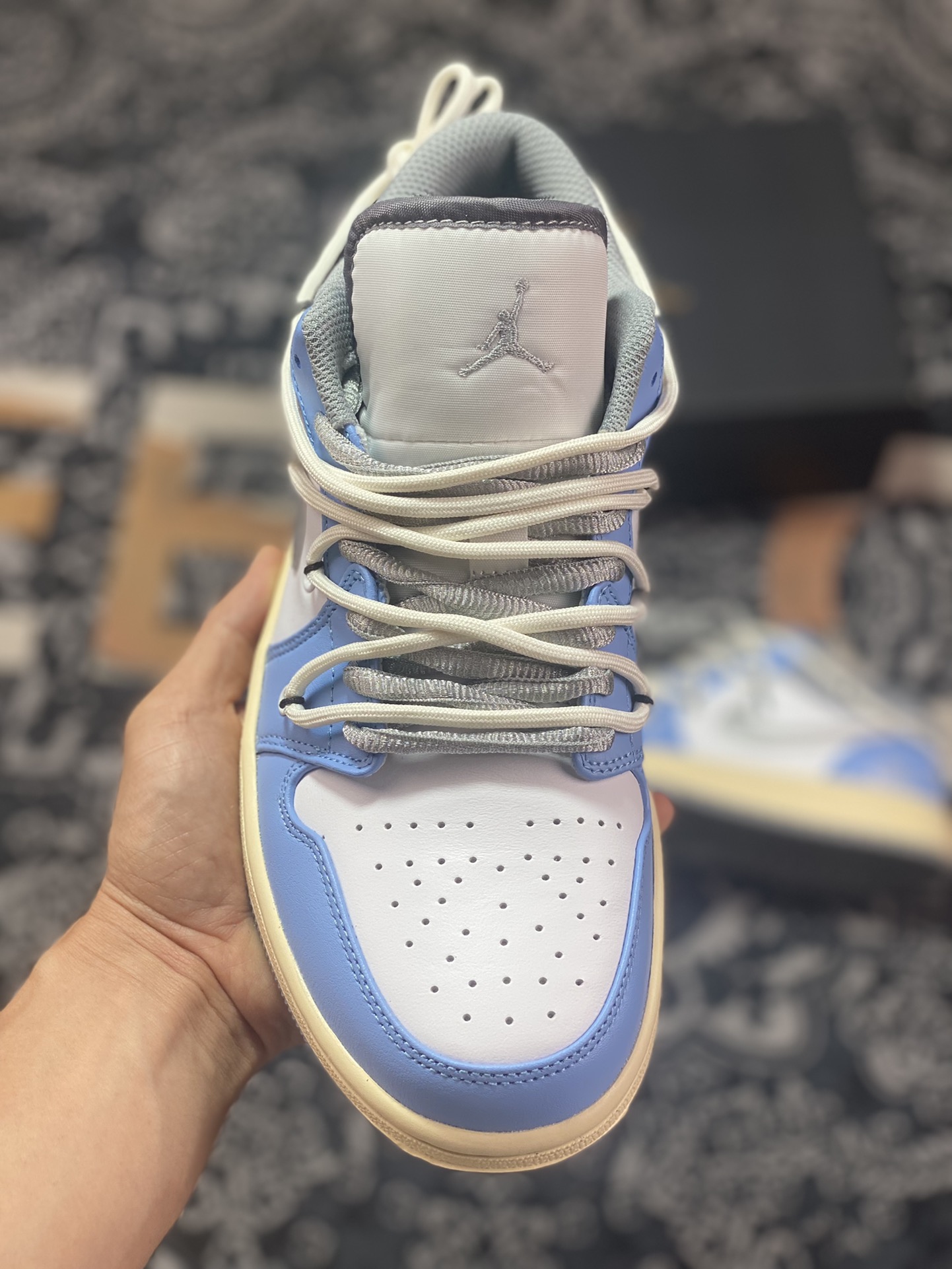 220 Air Jordan 1 Low 绑带白蓝银  553558-053