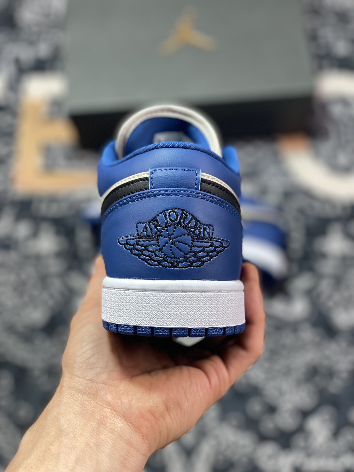 200 原厂级别 Air Jordan 1 Low 蓝灰黑 官方同步新色 DC0774-402