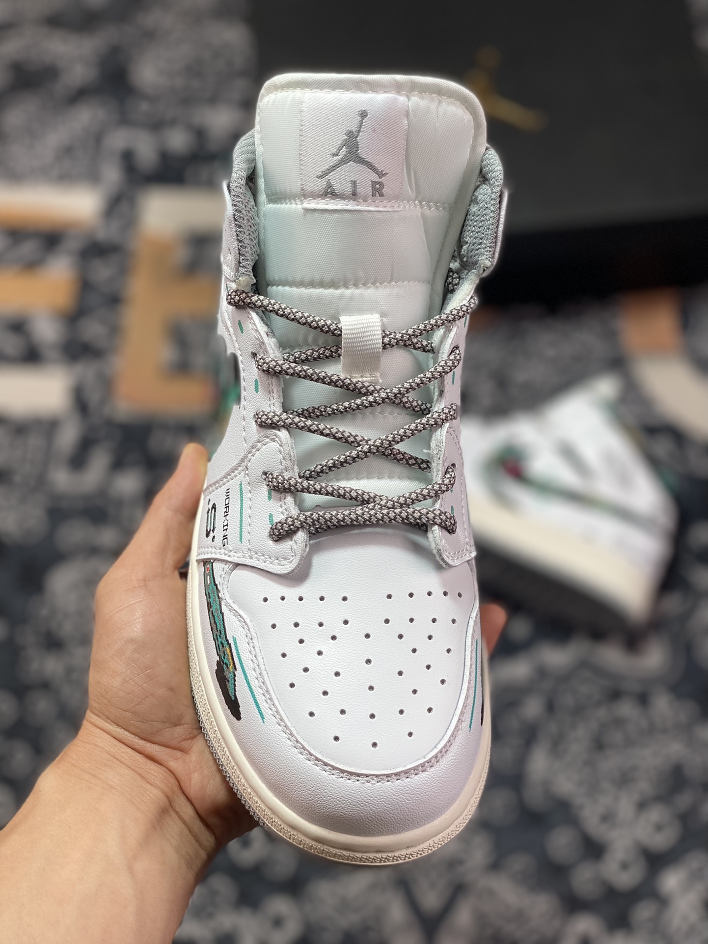 260  Air Jordan 1 Mid 定制机能电玩中帮系列  554724-135