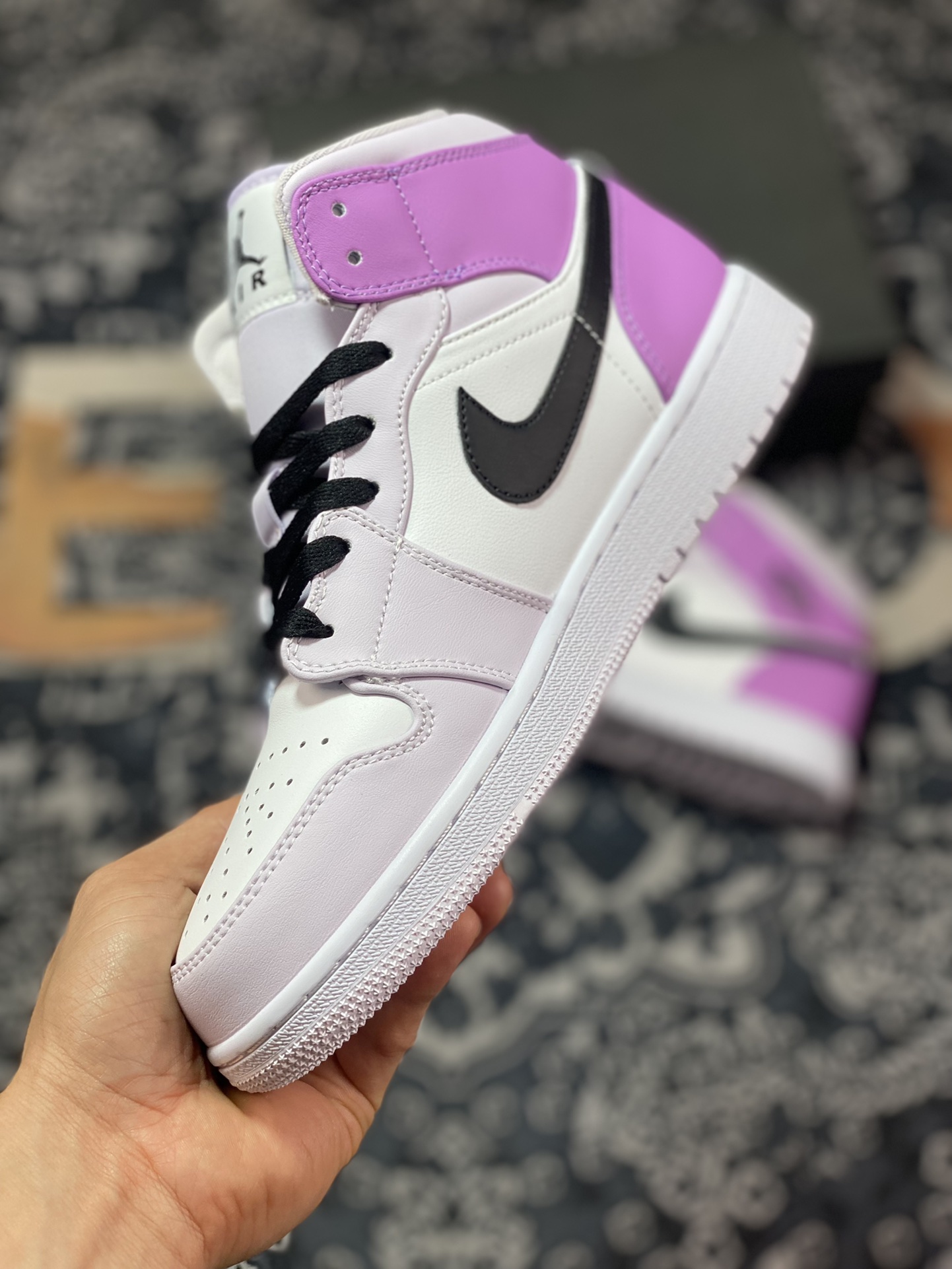 Original Air Jordan 1 Mid White Black Pink DQ8423-501