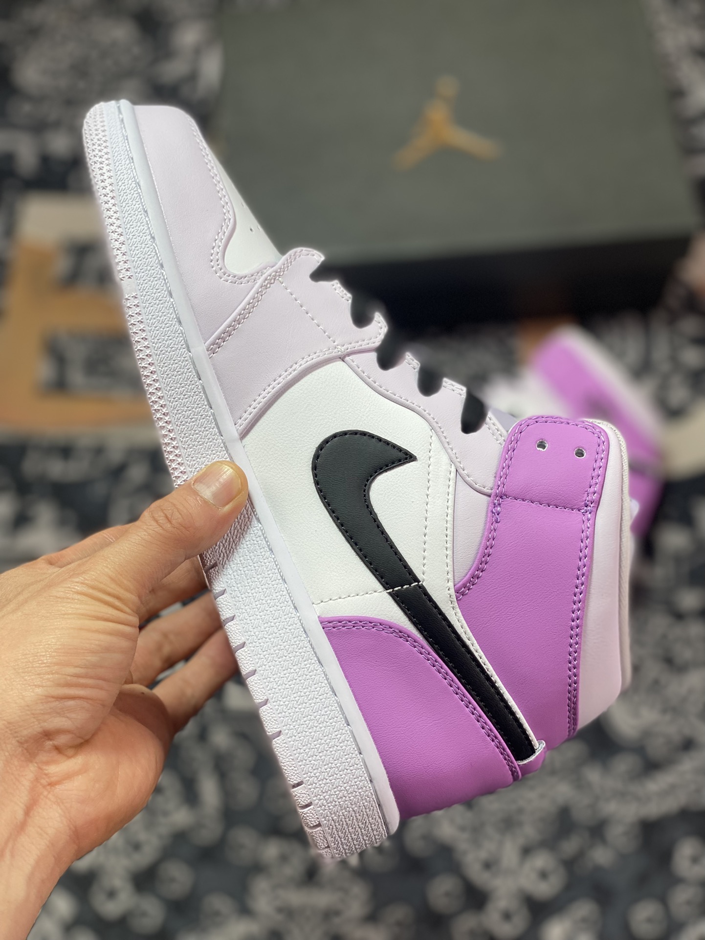 Original Air Jordan 1 Mid White Black Pink DQ8423-501