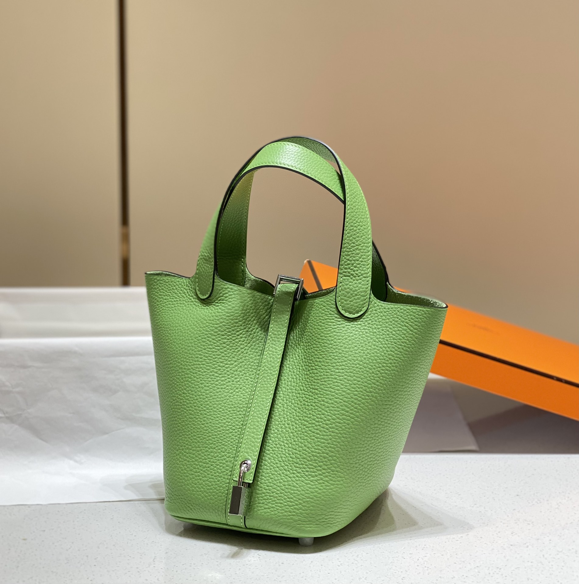 Hermès Picotin Lock 18 Avocado Green Bucket Bag, Togo Leather, Silver Hardware 4 i1681883901 2188 2