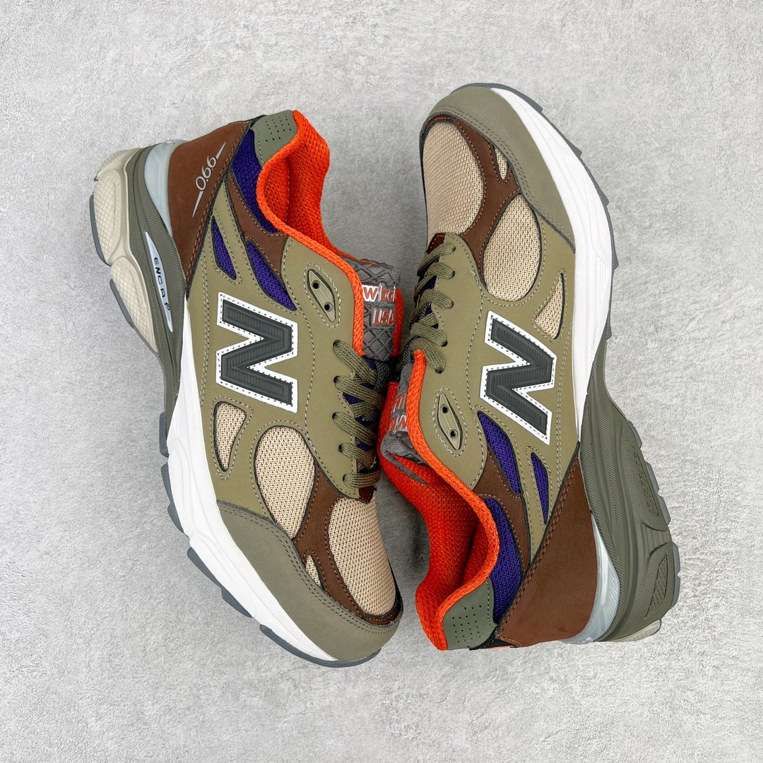 图片[3]-＃K版纯原福利 New Balance M990BT3 新百伦NB990V3 绿棕黑 第三代总统复古慢跑鞋 正确3M反光细节 原楦原纸版开发 正确6层组合底模精密开发 搭载全新碳素中底 后跟透明TPU水晶装饰条稳固 沿用了引以为傲的跑鞋手工技艺 采用猪皮绒面并包裹局部透气网面的鞋身设计 菱网鞋舌上刻有New Balance USA 鞋面依旧身着经典的大热之灰 彰显了其高端的品质身份 尺码：36 37 37.5 38 38.5 39 40 40.5 41.5 42 42.5 43 44 45-选品中心