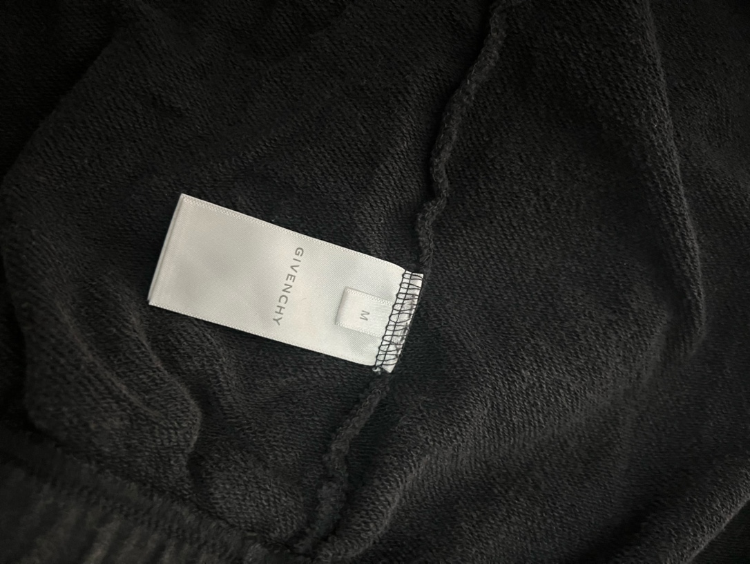 190 GIVENCHY/纪梵希经典款水洗灰经典LOGO刺绣款休闲短裤