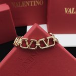 Valentino Jewelry Necklaces & Pendants Perfect Quality Designer Replica
 Yellow Brass