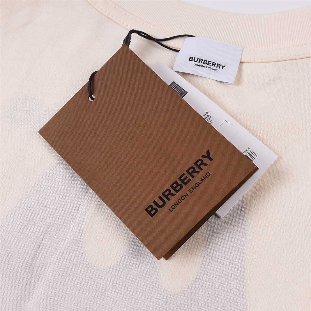 180  Burberry/巴宝莉限定款红鬼幽灵短袖