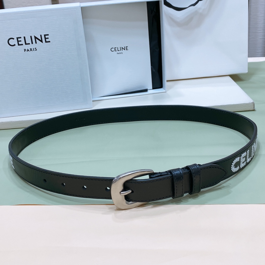 céline圆形搭扣ELEGANT刺