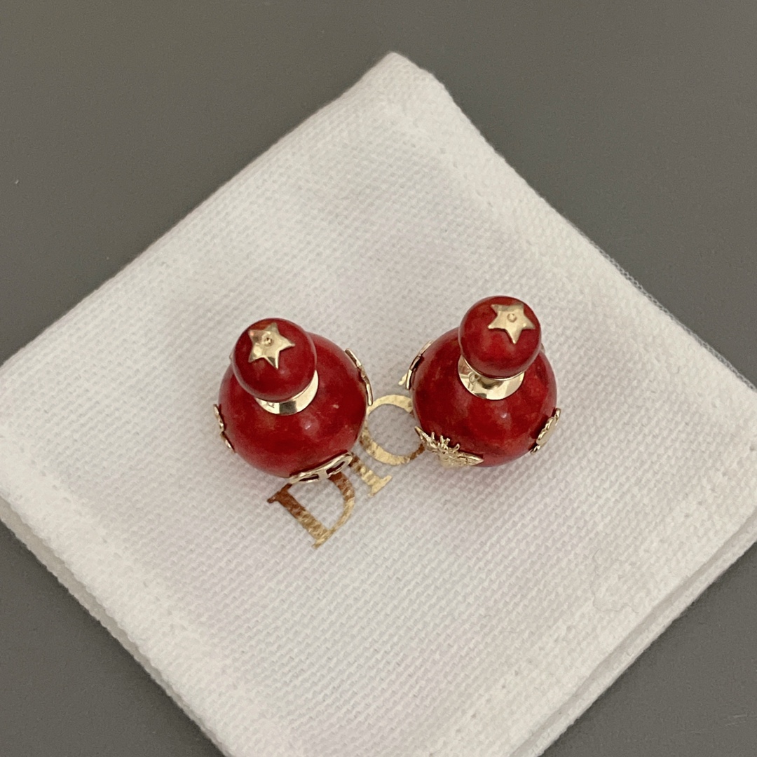 【【D多配件天然石耳钉】Z 7200！🤩一眼心动的款式，，一对耳环多种佩戴效果，真心太赞啦这个设计👍🏻👍