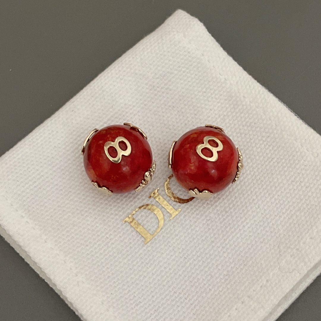 【【D多配件天然石耳钉】Z 7200！🤩一眼心动的款式，，一对耳环多种佩戴效果，真心太赞啦这个设计👍🏻👍