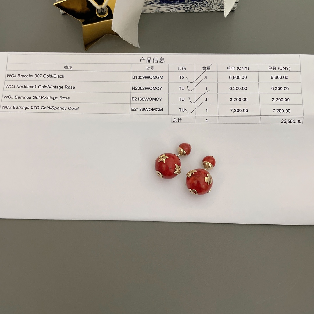 【【D多配件天然石耳钉】Z 7200！🤩一眼心动的款式，，一对耳环多种佩戴效果，真心太赞啦这个设计👍🏻👍