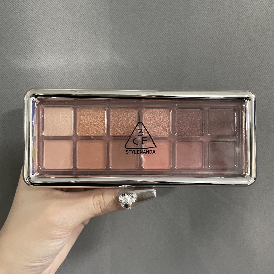 Louis Vuitton Haute Couture Couture Beauty Luxury Makeup Lipstick 4