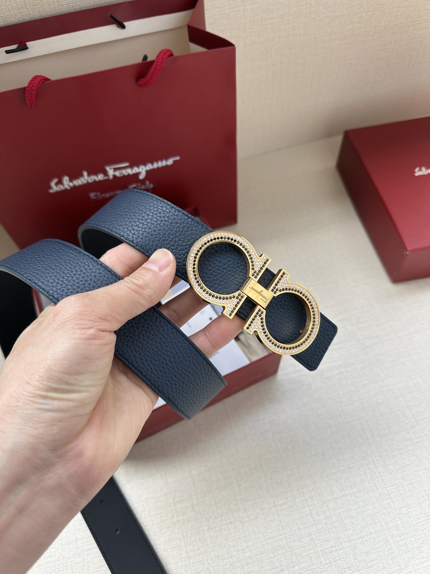 Ferragamo.菲拉格慕宽度3.