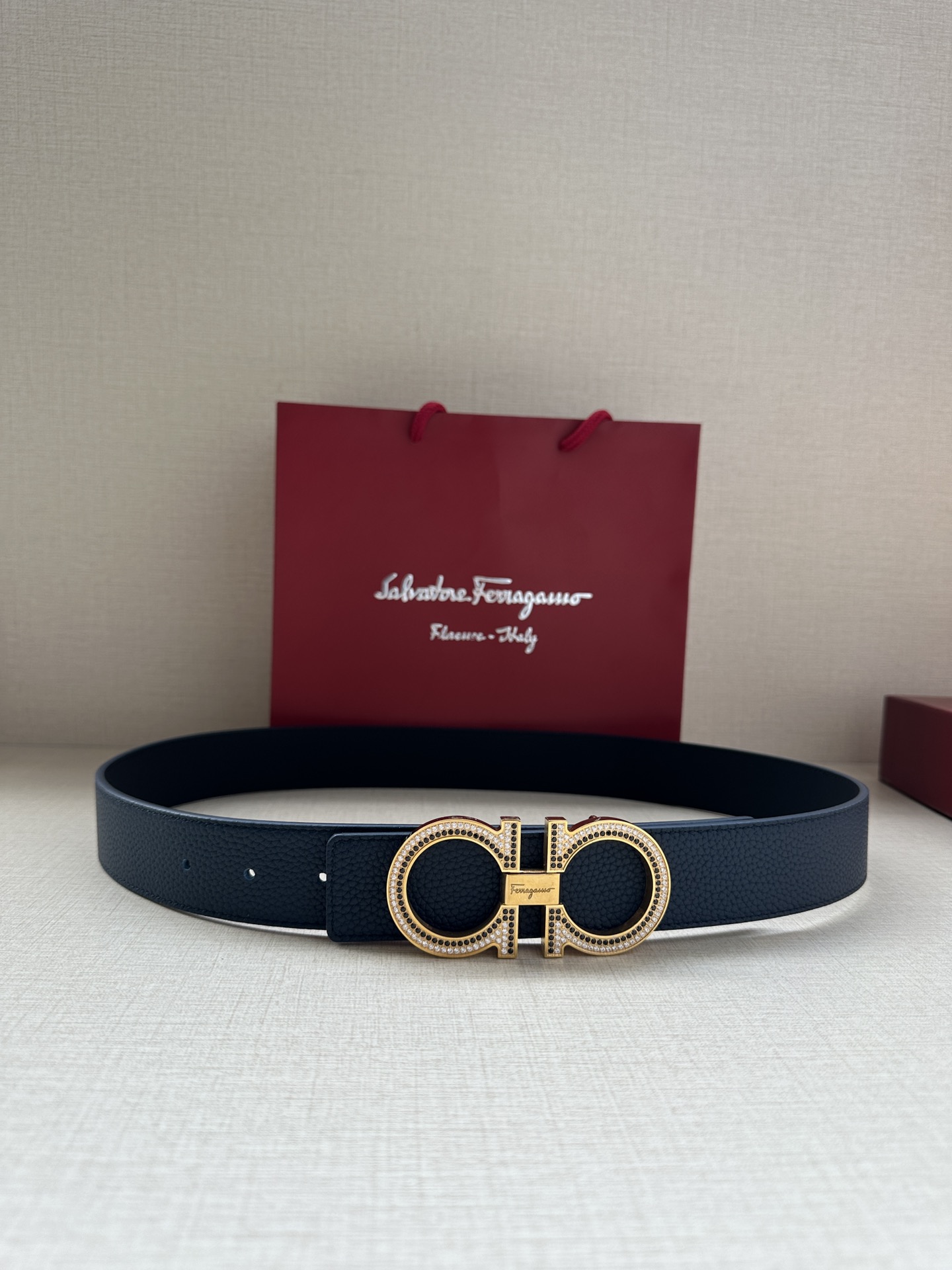 Ferragamo.菲拉格慕宽度3.