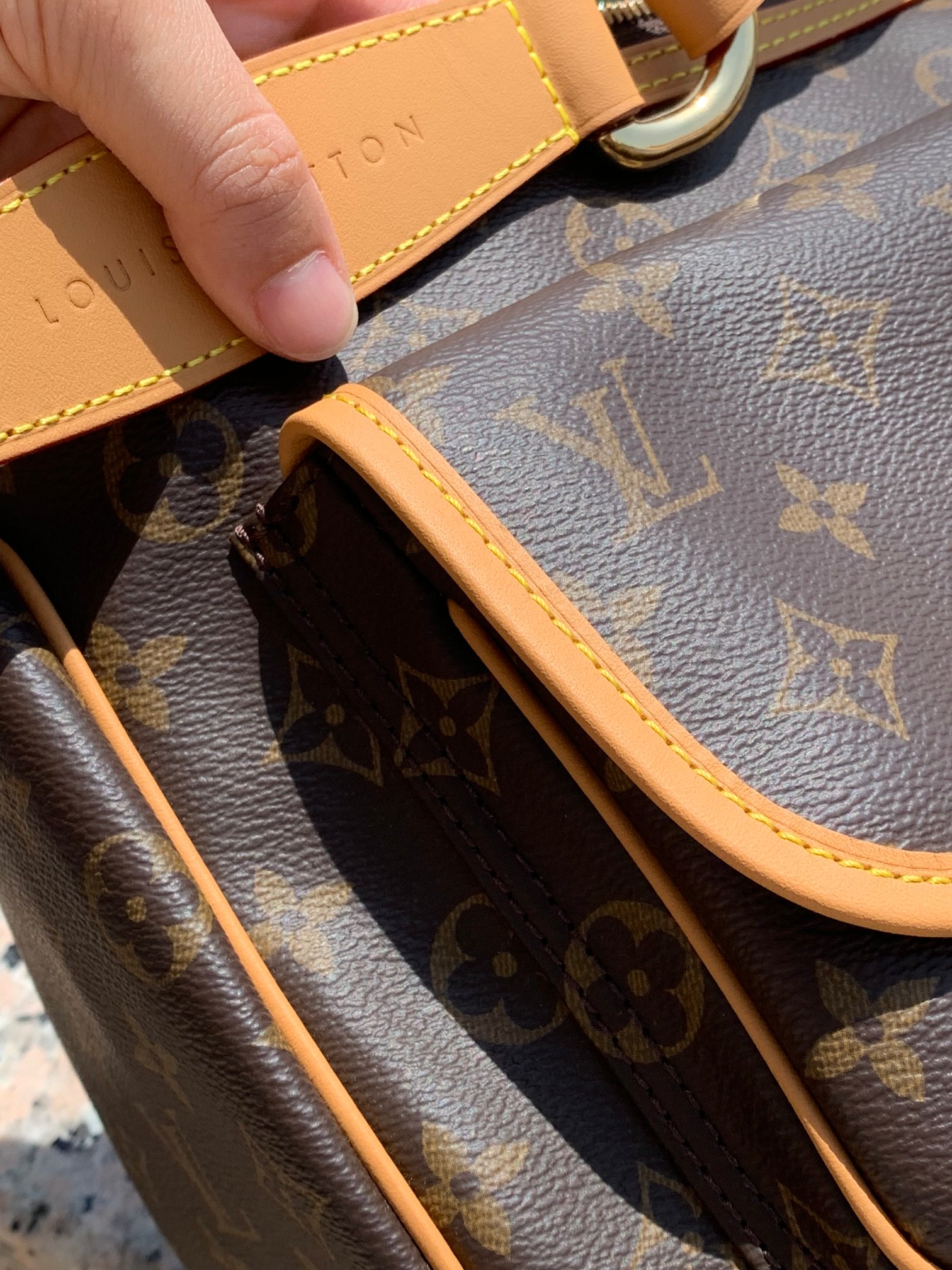 🌼m40077尺寸:28x20x12cm 贸易公司订单！绝版的Lv小金豆中号腋下包，不愧是中古人气王，太