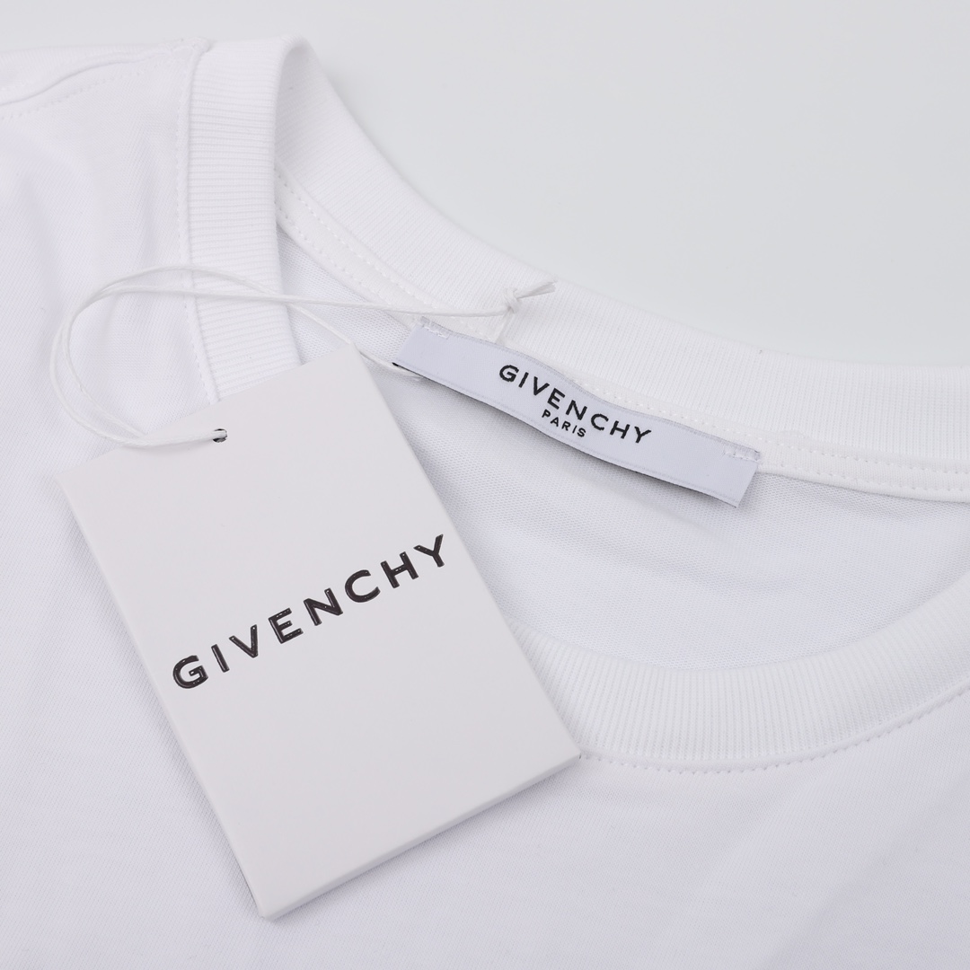 160 Givenchy/纪梵希 残缺字母印花logo短袖T恤