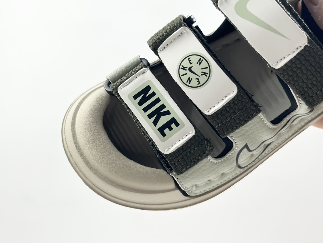 图片[9]-NK 包头三魔术贴儿童凉鞋 尺码：26-35码 露趾透气凉鞋，包头护趾设计，超级贴心💓 三魔术贴设计，方便调节松紧✔️ 简约大气LOGO，百搭时尚🆒 耐磨防滑EVA大底，超舒适☁️-选品中心