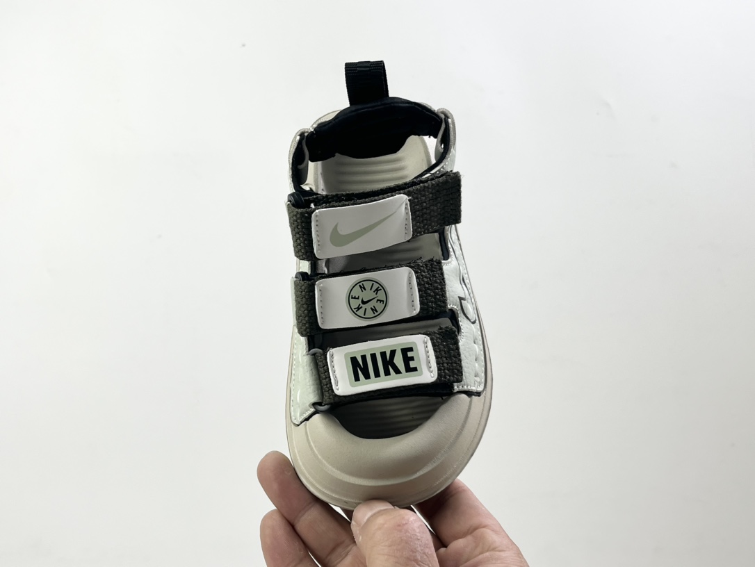 图片[6]-NK 包头三魔术贴儿童凉鞋 尺码：26-35码 露趾透气凉鞋，包头护趾设计，超级贴心💓 三魔术贴设计，方便调节松紧✔️ 简约大气LOGO，百搭时尚🆒 耐磨防滑EVA大底，超舒适☁️-选品中心