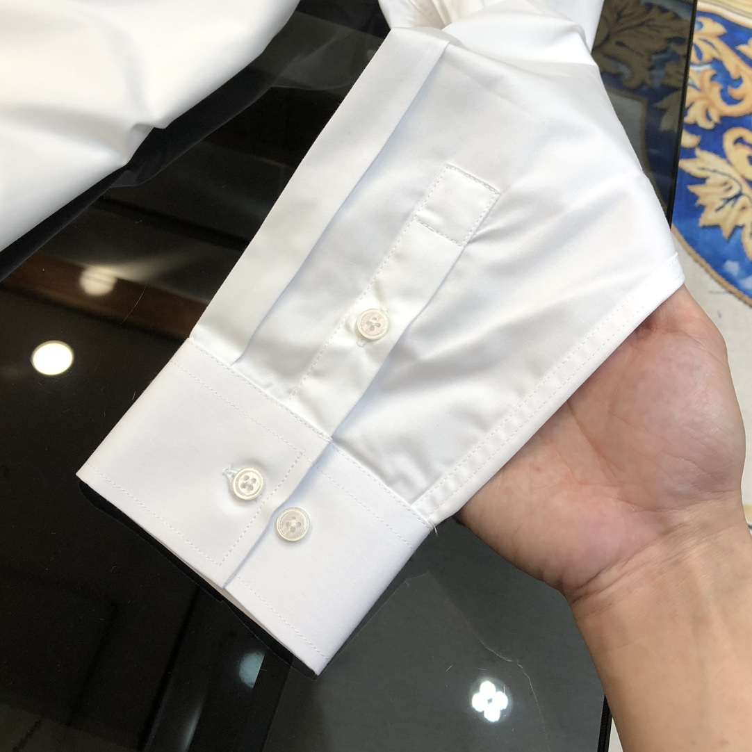 热销 McQ*een 麦昆🔥早春新款男士商务休闲长袖衬衫独家专供 官网同步售卖 修身版型 ✨简约百搭 品质✨高版本✨印胶印花logo图案设计 8