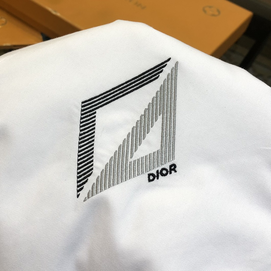 迪奥 Dior 高级成衣风衣外套及大衣服饰 #2DBCDBA7 7