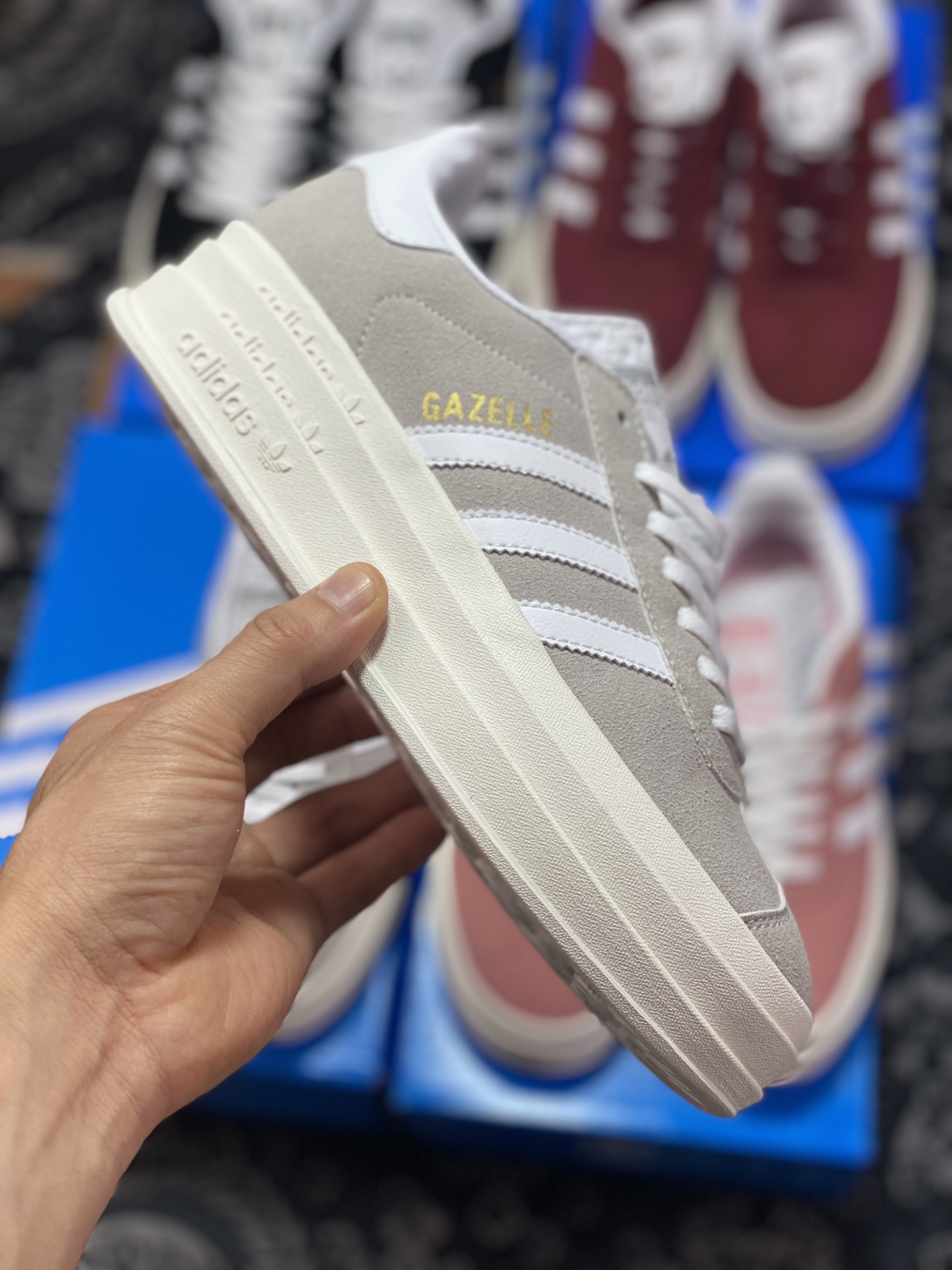 Adidas Originals Gazelle Bold W Antelope Platform Series Sneakers ”Light Gray and White” HQ6893