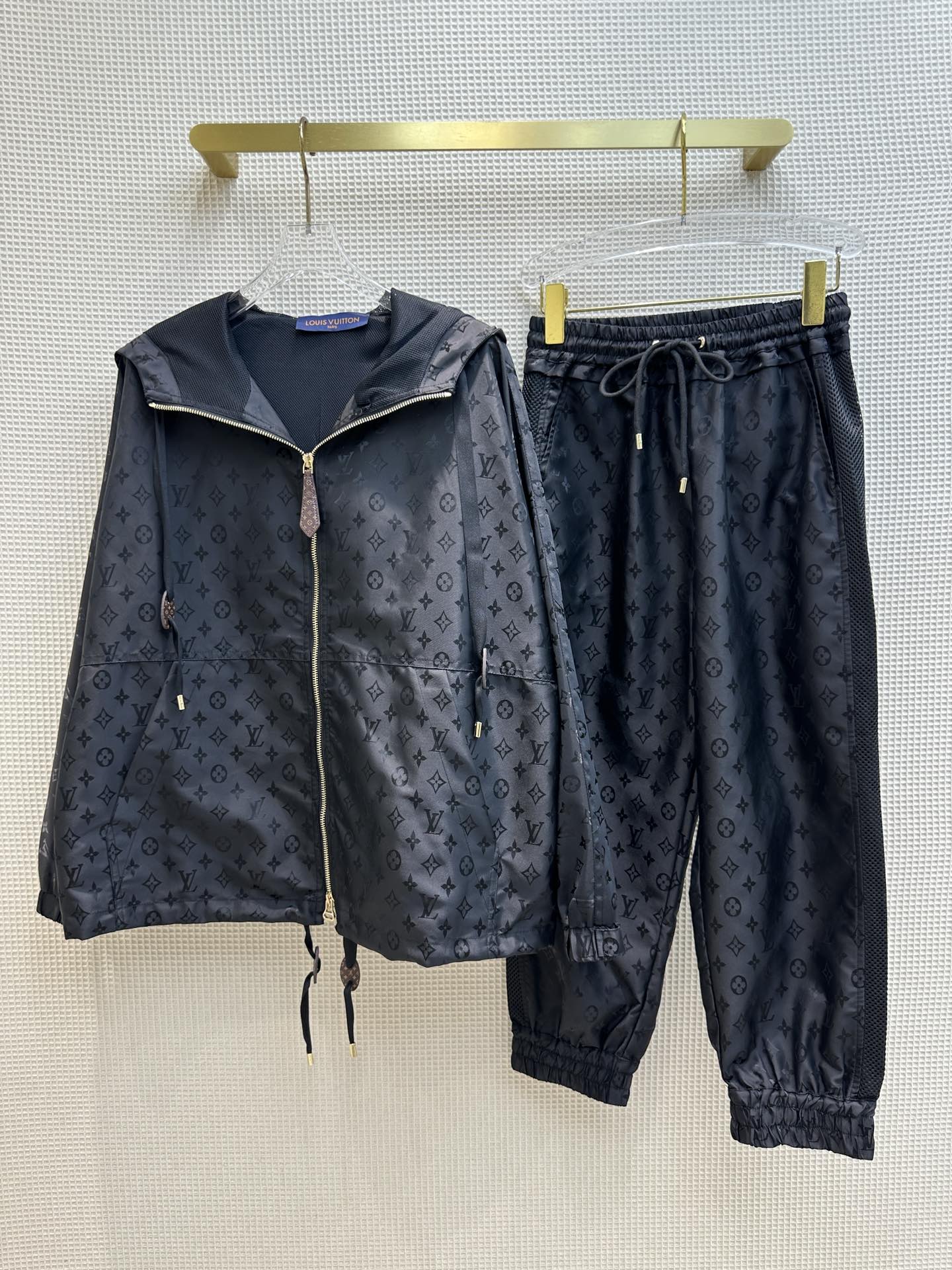 Louis Vuitton Clothing Coats & Jackets Shorts Hooded Top