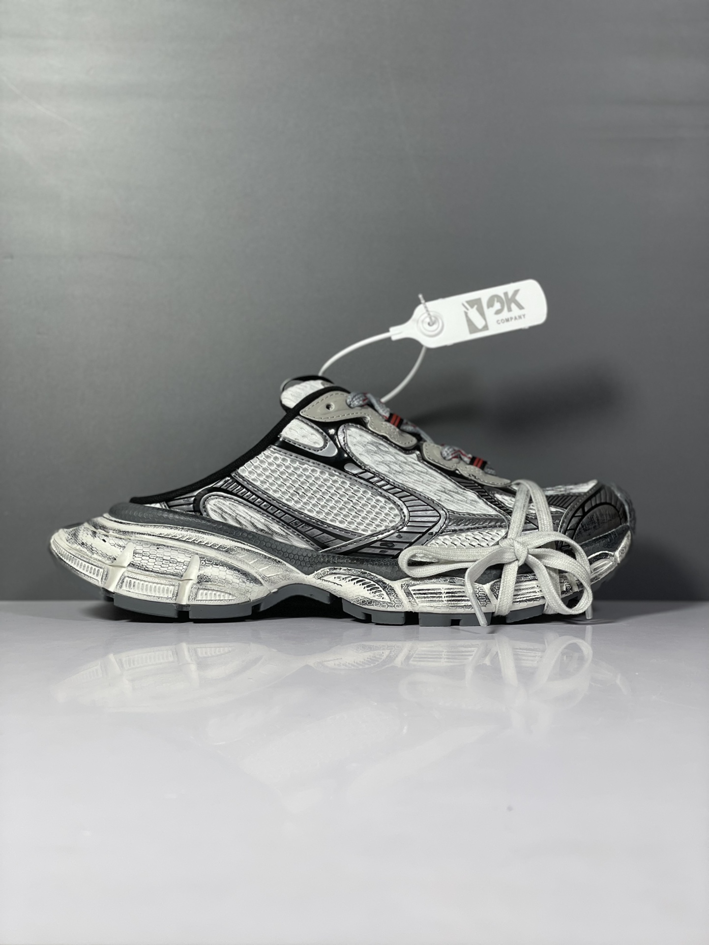 【OK扫描版本】Balenciaga Phantom Sneaker 官方同步 巴黎世家全新3XL潮流跑鞋 增加全新设计 在延续 Track Trainer 户外轮廓和复杂鞋面结构的同时，新版本在后跟位置增加了透明带的部件尺码：35 36 37 38 39 40 41 42 43 44 45 46