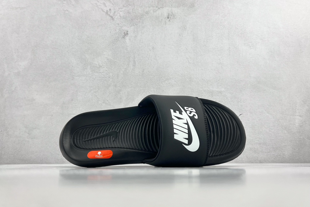 70 平台订单 Nike victori one 黑 DR2018-001