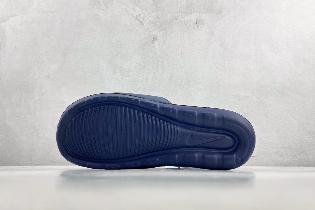 70 平台订单 Nike Victori One Slide 蓝白 CN7675-401