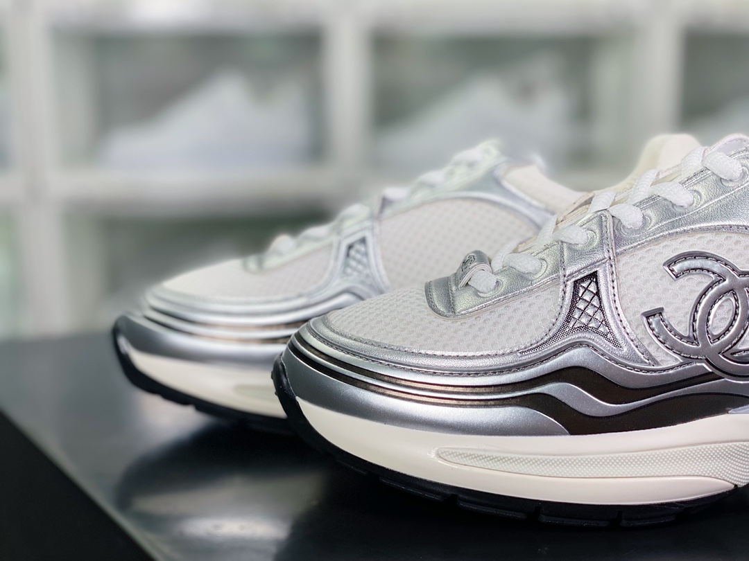 Chanel 2023 Cruise Logo Casual Low Series Cruise Lightweight Retro Jogging Shoes ”Silver White Black” G39792 Y56368 K5451