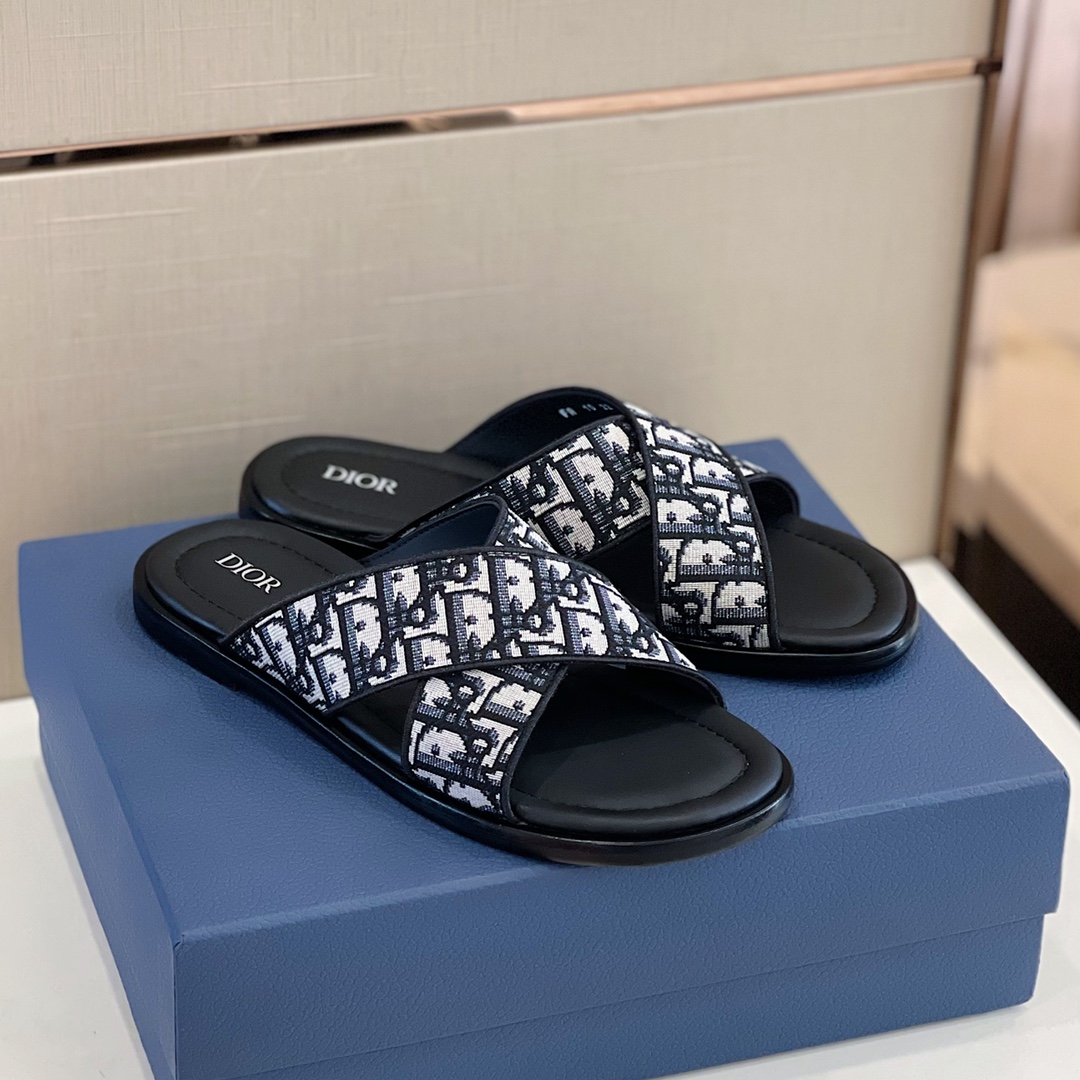 [DIOR Dior] Top Edition 190Size39-45 (38.45 personalizado) Esta sandalia Alias es un nuevo producto 