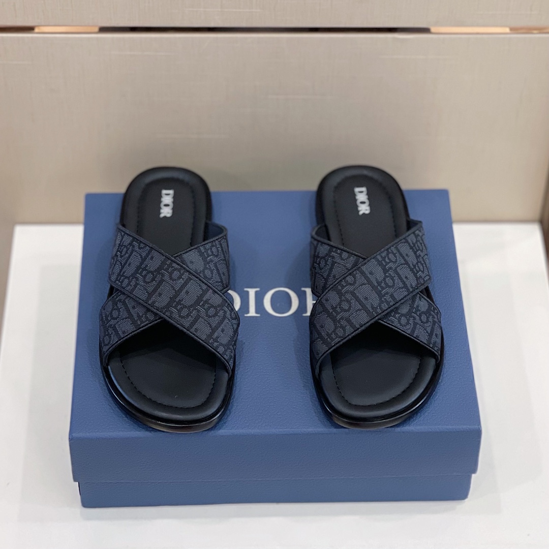 [DIOR Dior] Top Edition 190Talla39-44 45 Personalizada) La sandalia Alias es una novedad para el ver