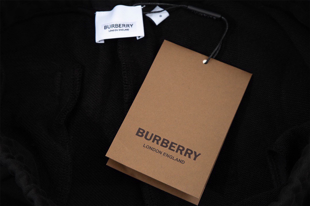 190 巴宝莉/Burberry 夏季新款 鲨鱼logo章仔毛圈五分短裤