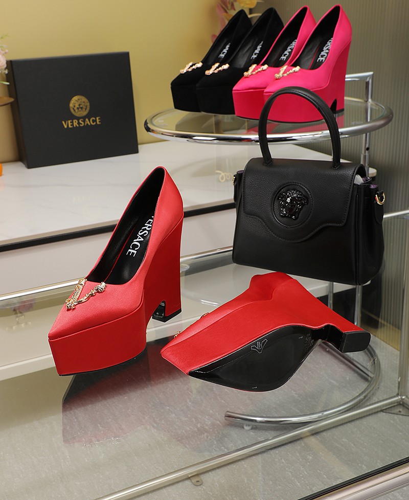 Suela de cuero: P370m. Yardage: 34-42 Versace nuevos super tacones altos, el tablero original uno a 