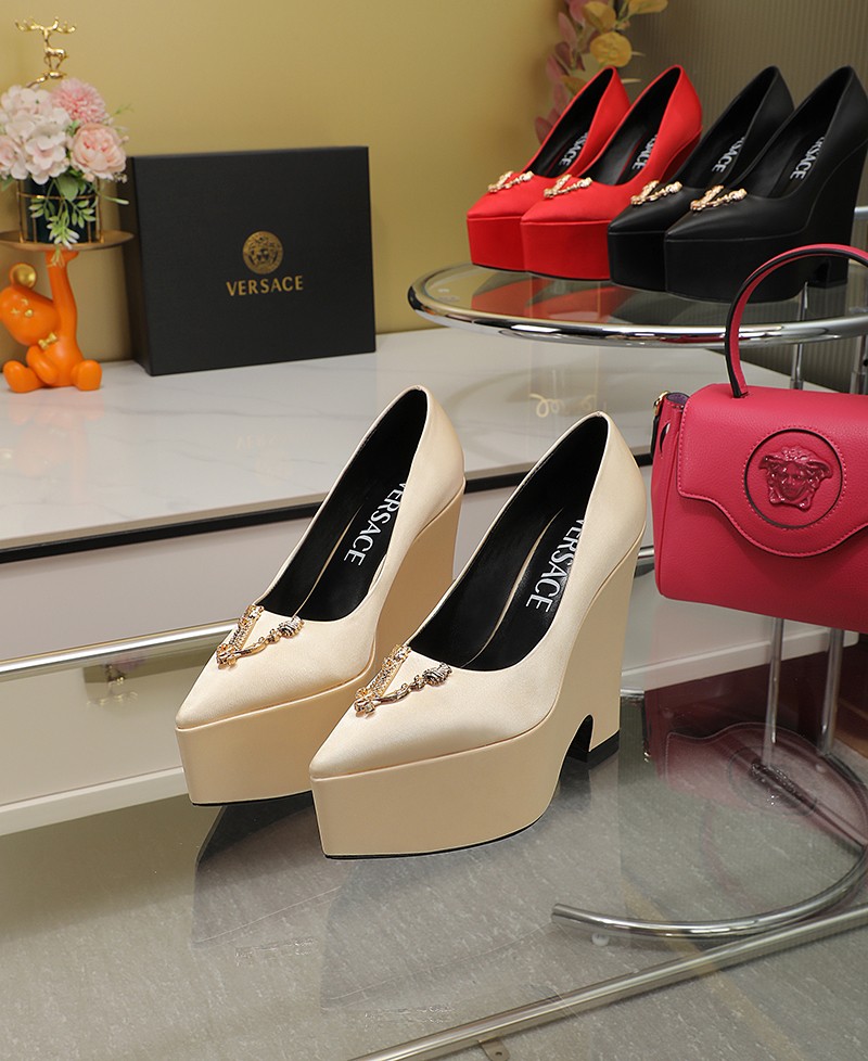 Suela de cuero: P370m. Yardage: 34-42 Versace nuevos super tacones altos, el tablero original uno a 