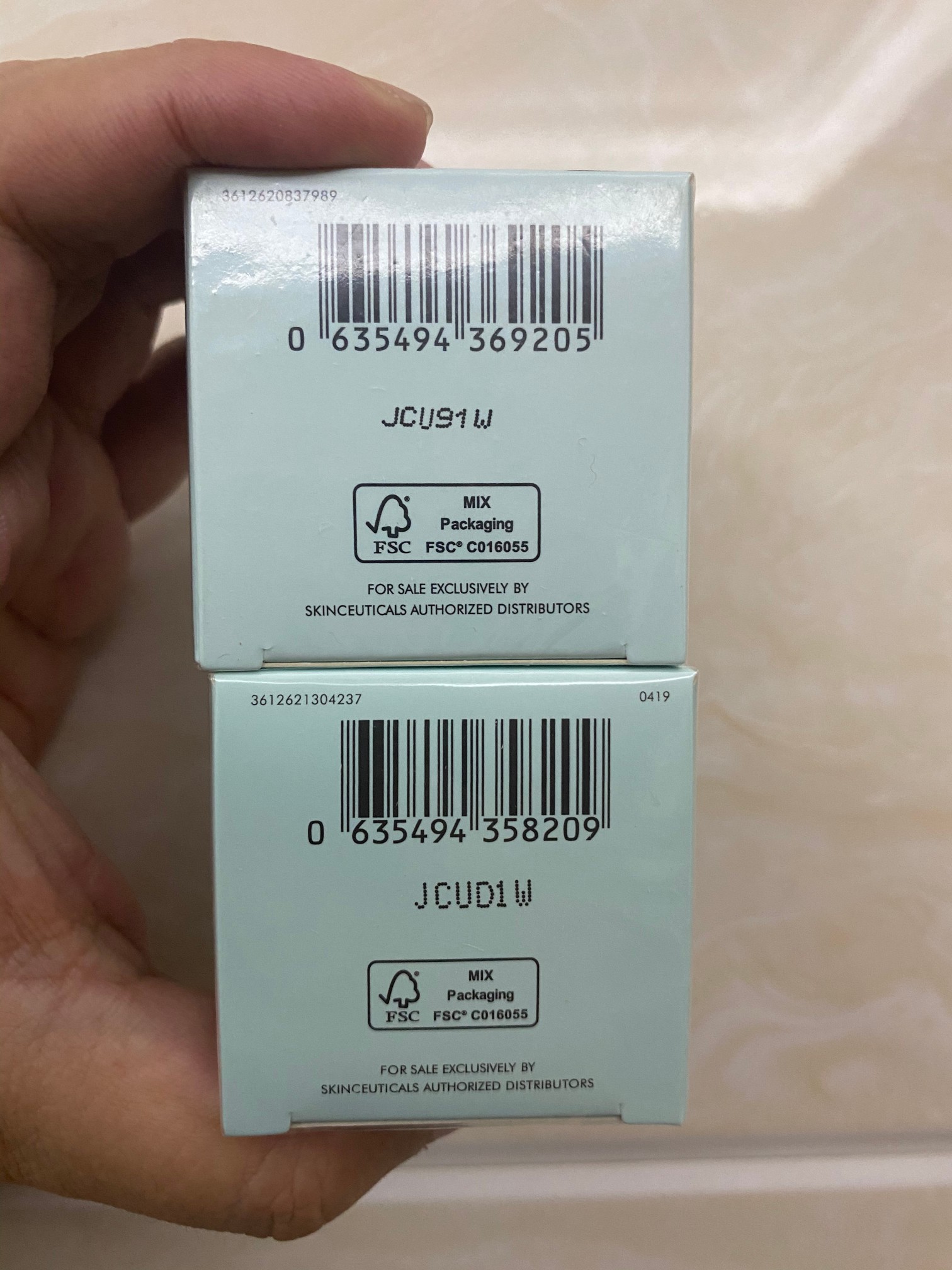 专/45💰
修丽可丰润眼霜14g
修丽可塑颜眼霜15ml