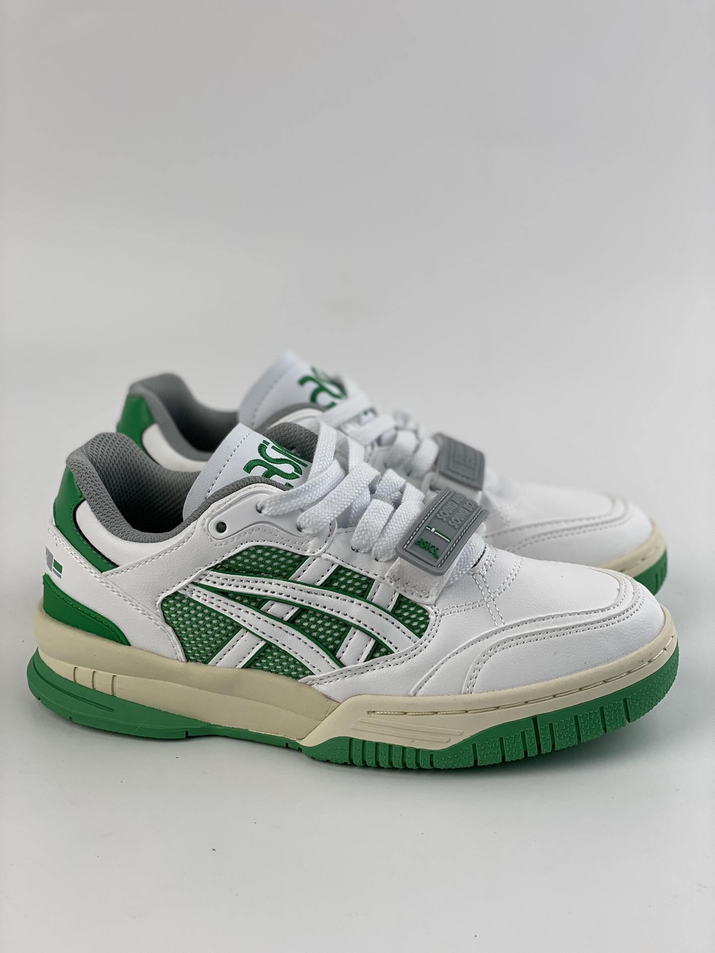 Asics Gel Spotlyte low V2 trend wear-resistant low-top retro basketball shoes 1203A258-104