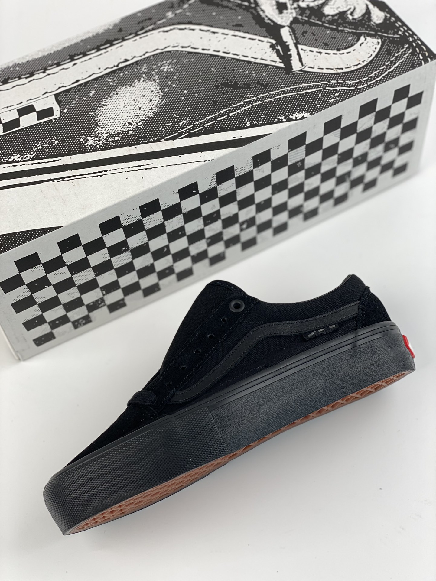 Official correct version of VANS casual shoes Skate Old Skool solid color lace-up suede leather trendy sneakers VN0AF4509725