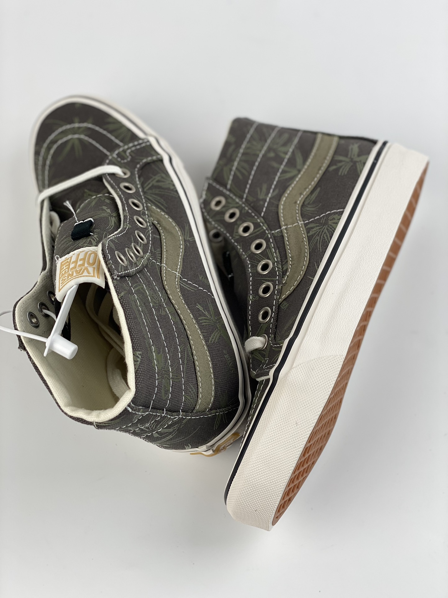 Vans official SK8-Hi black dark green palm leaf print high top cork insole color men's and women's canvas shoes