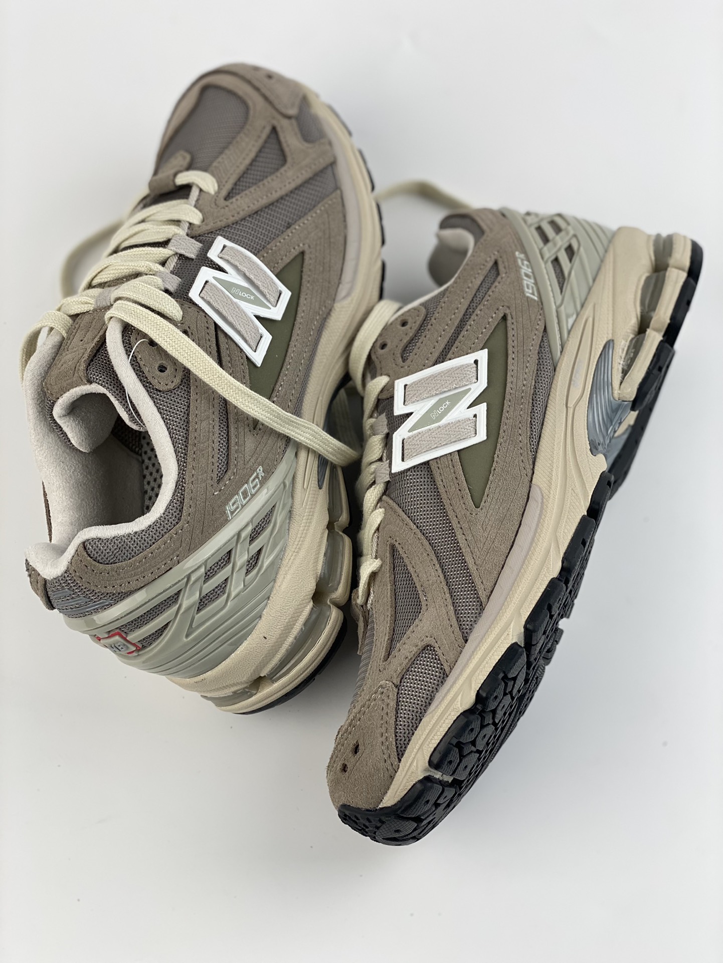 New Balance 1906 series retro dad style casual sports running shoes M1906RL