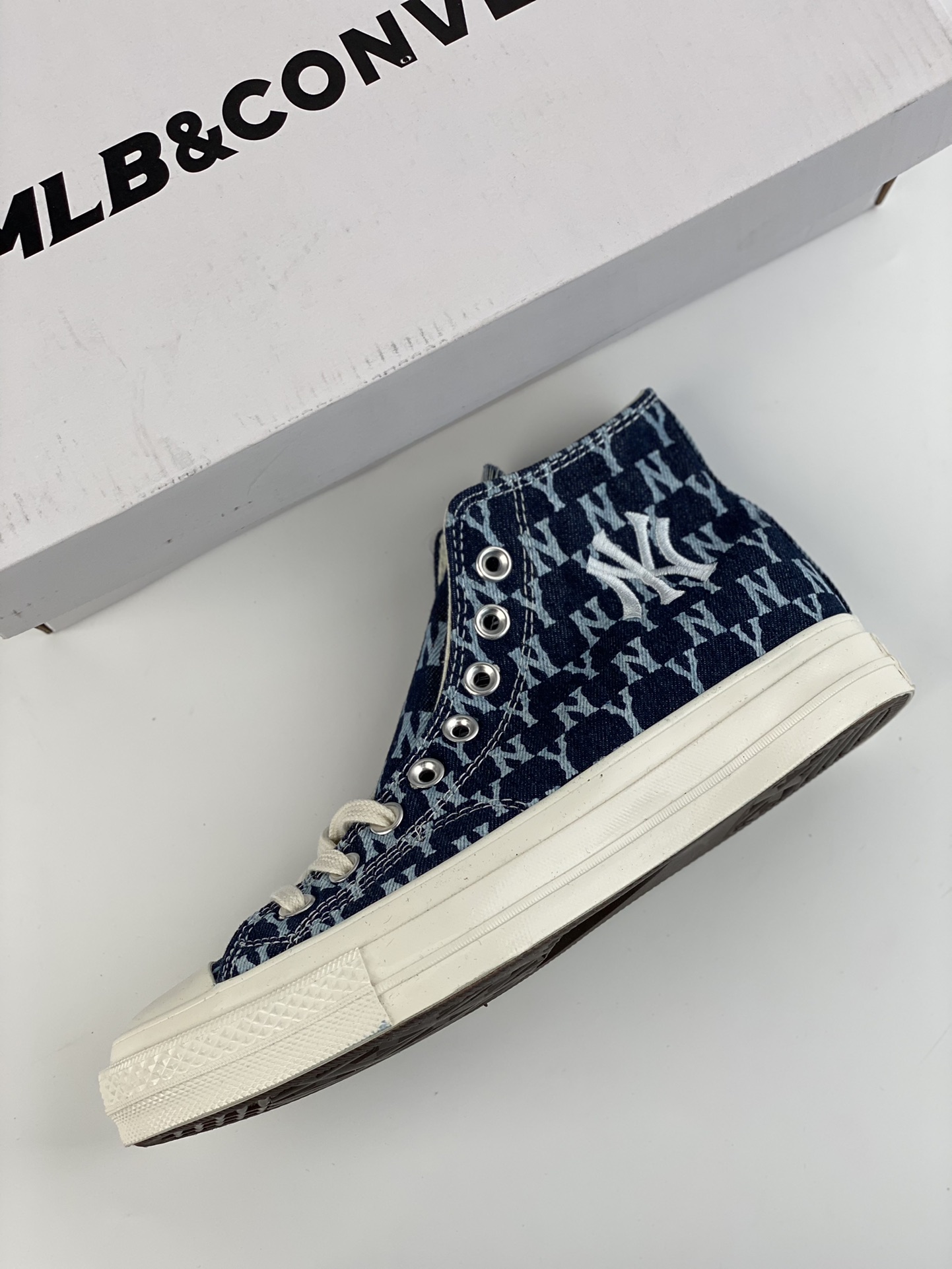 Converse x MLB New York Yankees Denim