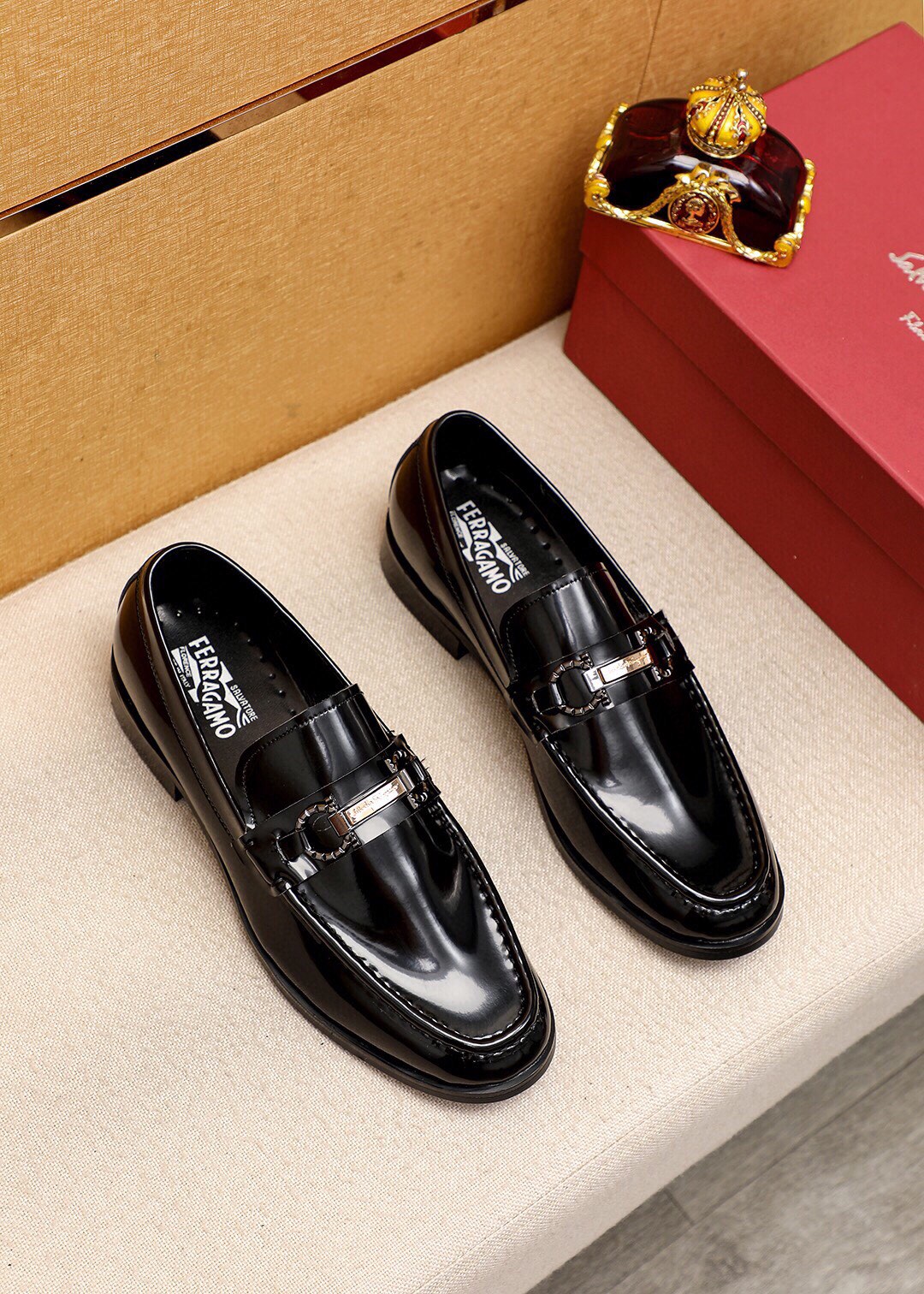 HERMES Evelyn TPM W◻︎ (2024) Black GD Hardware #840