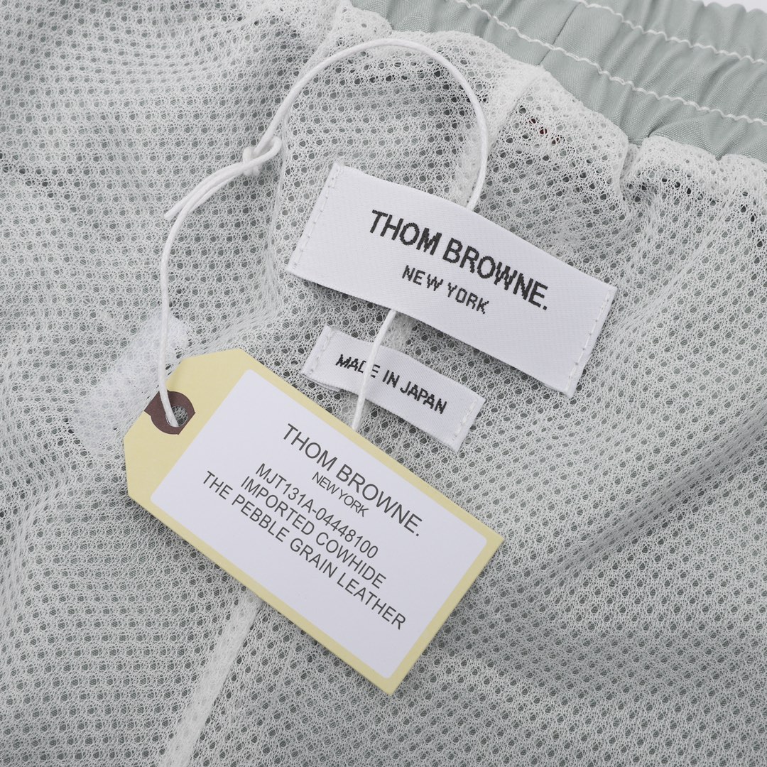 220 Thom Browne/汤姆布朗 线条尼龙梭织运动短裤